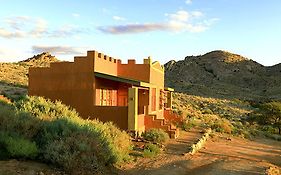 Klein-Aus Vista Desert Horse Inn