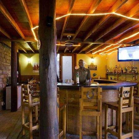 Klein-Aus Vista Desert Horse Inn Zewnętrze zdjęcie