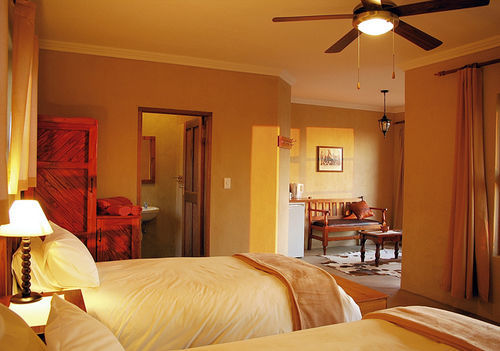 Klein-Aus Vista Desert Horse Inn Zewnętrze zdjęcie